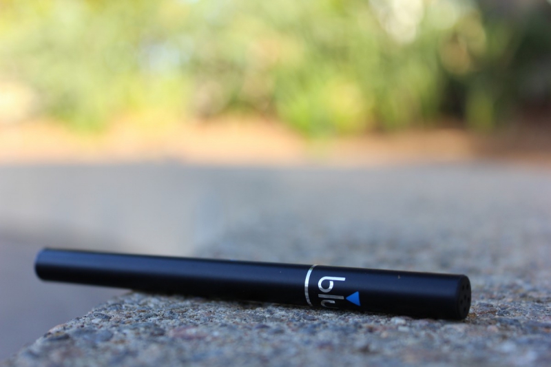 vente-LA BRIGUE-min_e_cigarette_vaping_blu_cigs_blu_electronic_cigarette_tobacco_cigarette_smoke-637061